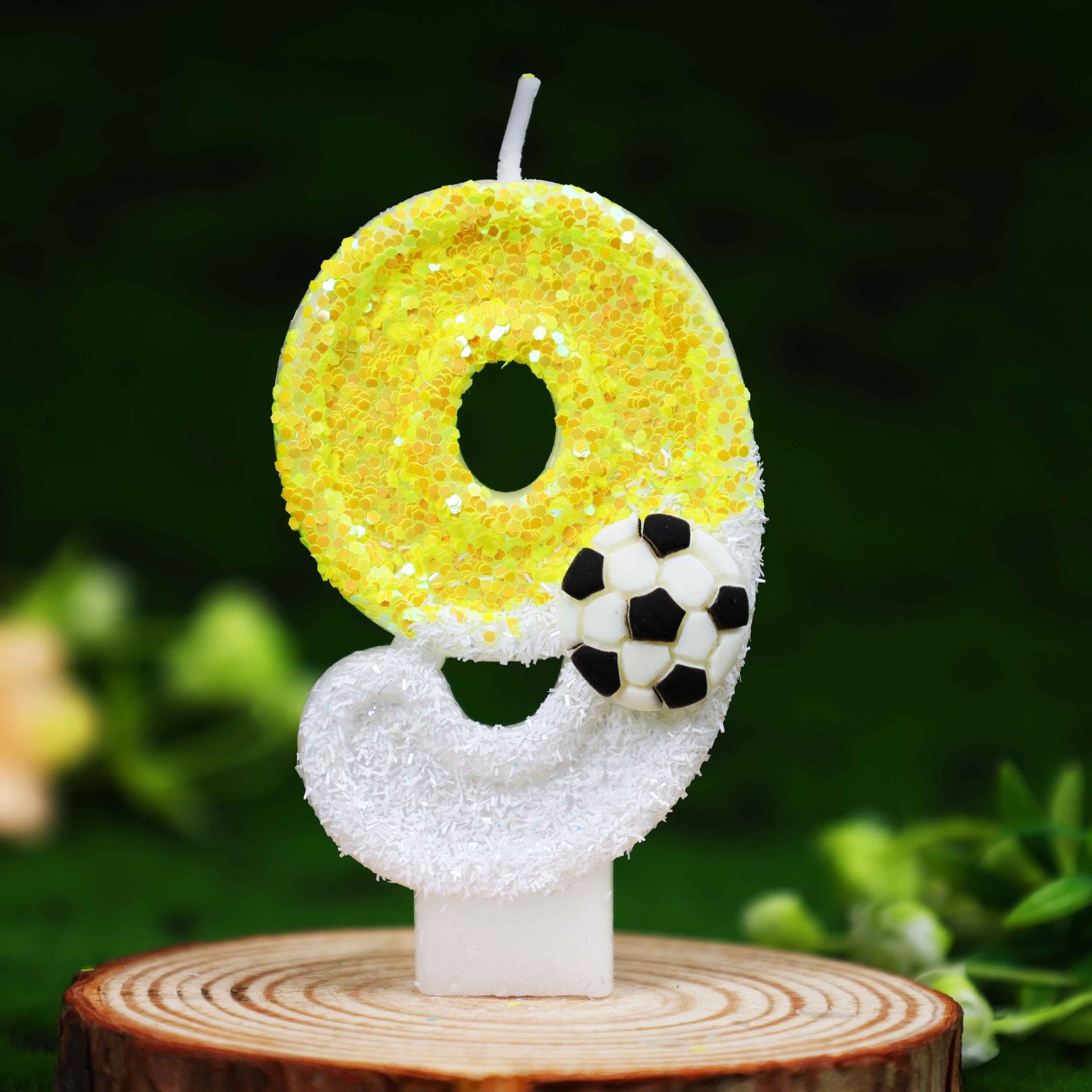 เทียนวันเกิดดิจิตอลรูปฟุตบอลปร - Silk Candle บทวิจารณ์และราคา